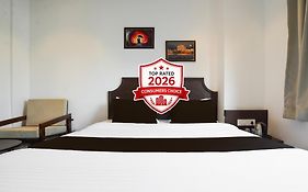 Super Townhouse Central Bazar Road Ramdaspeth